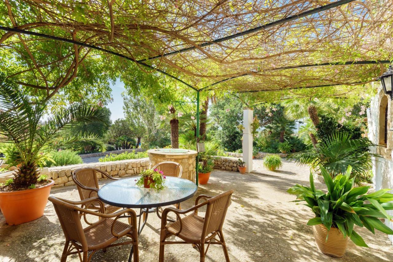 Villa Piedra Порт-де-Польєнса Номер фото